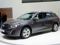 Chevrolet Cruze Station Wagon Geneva (2012) - picture 1 of 4