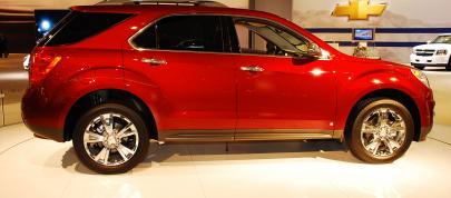 Chevrolet Equinox Detroit (2009) - picture 12 of 19