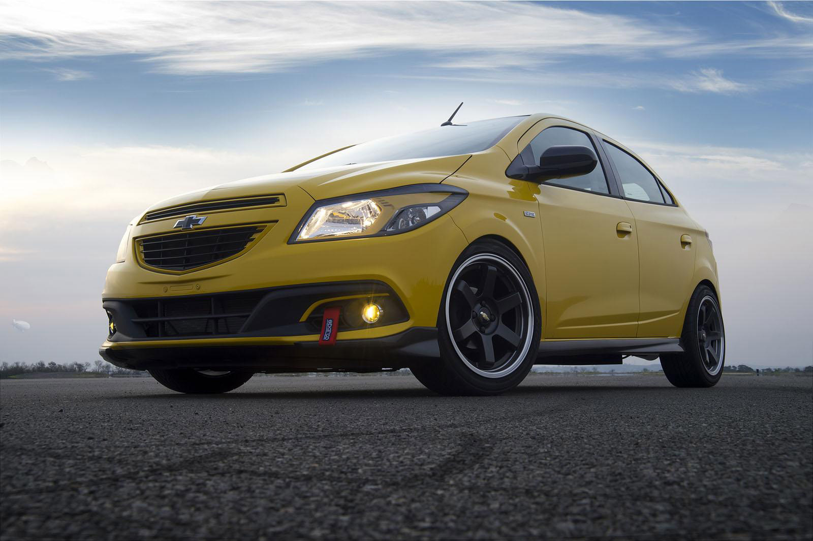 Chevrolet Onix Track Day Concept