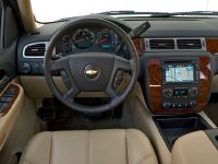 Chevy Suburban 2500 (2008)