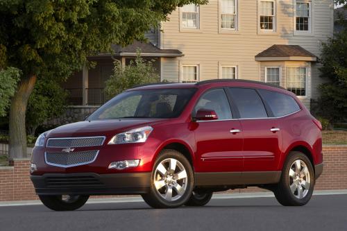 Chevrolet Traverse (2009) - picture 1 of 8