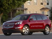 Chevrolet Traverse (2009) - picture 1 of 8