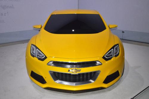 Chevrolet TRU 140S Los Angeles (2012) - picture 1 of 4