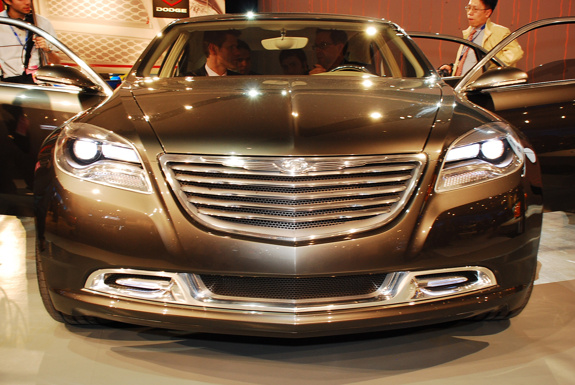 Chrysler 200C EV Detroit