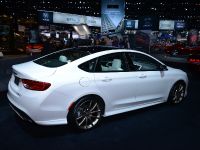 Chrysler 200S Chicago (2014) - picture 3 of 4