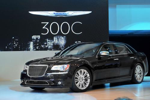 Chrysler 300 Ruyi Design Concept (2012) - picture 1 of 18