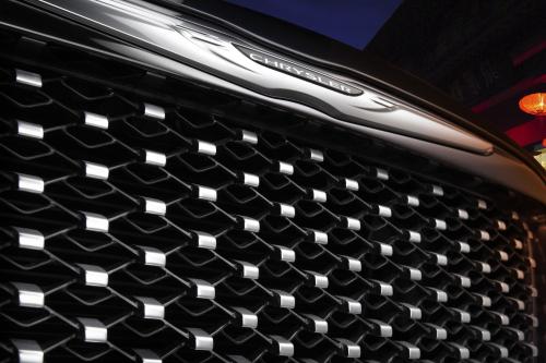 Chrysler 300 Ruyi Design Concept (2012) - picture 8 of 18