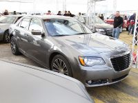 Chrysler 300 S Concept (2011) - picture 7 of 13