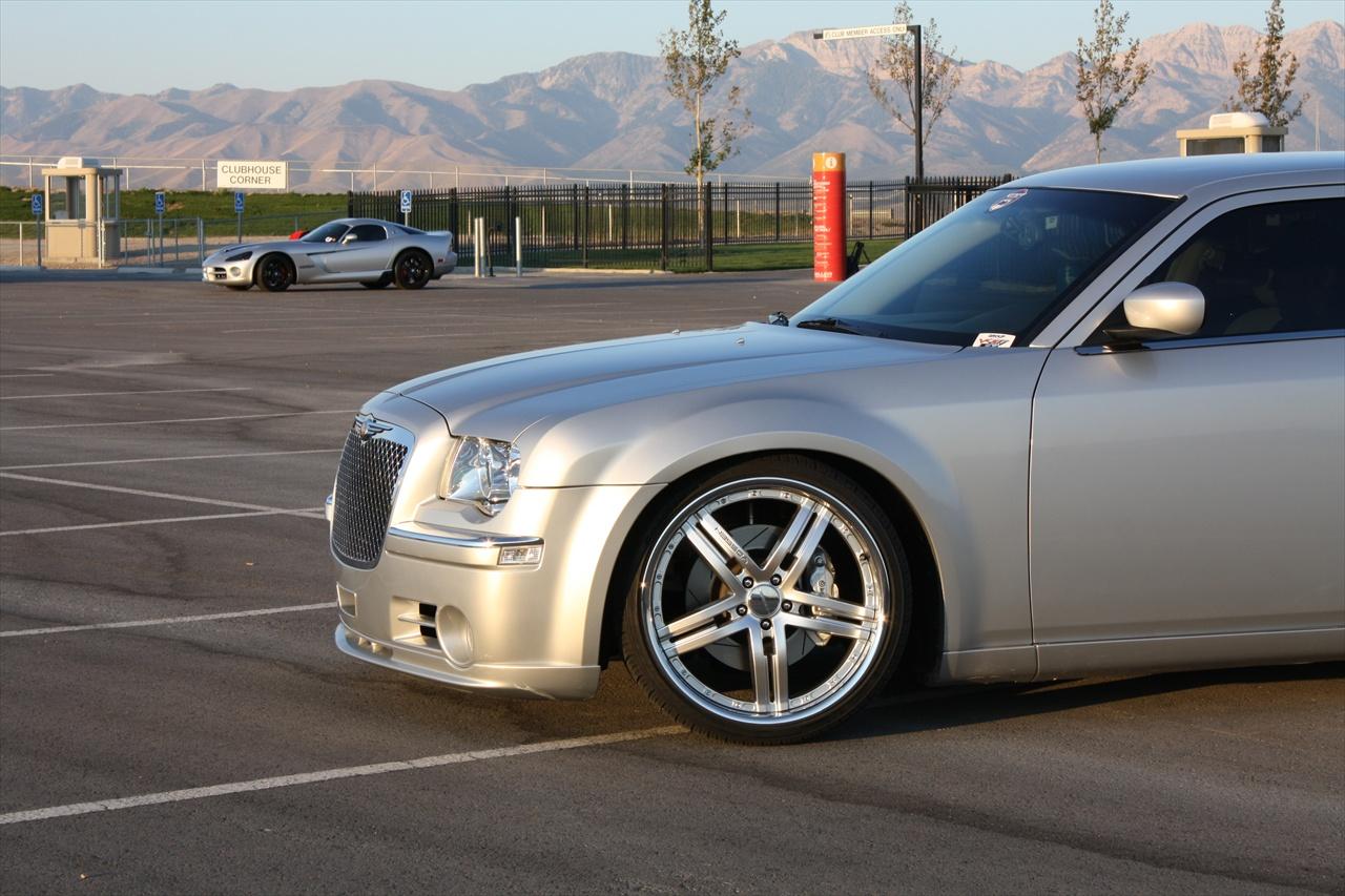 Chrysler 300C V10ch