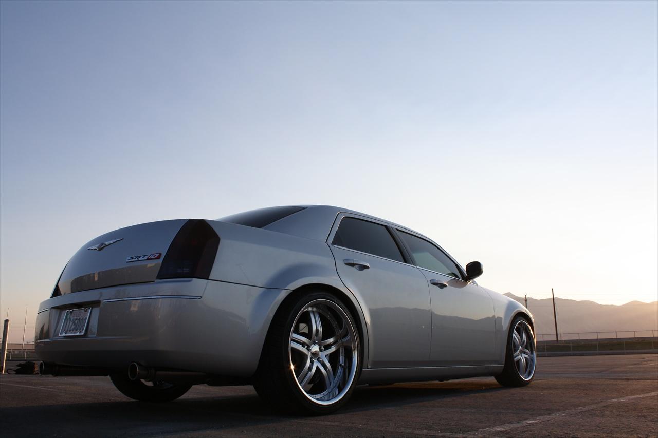 Chrysler 300C V10ch