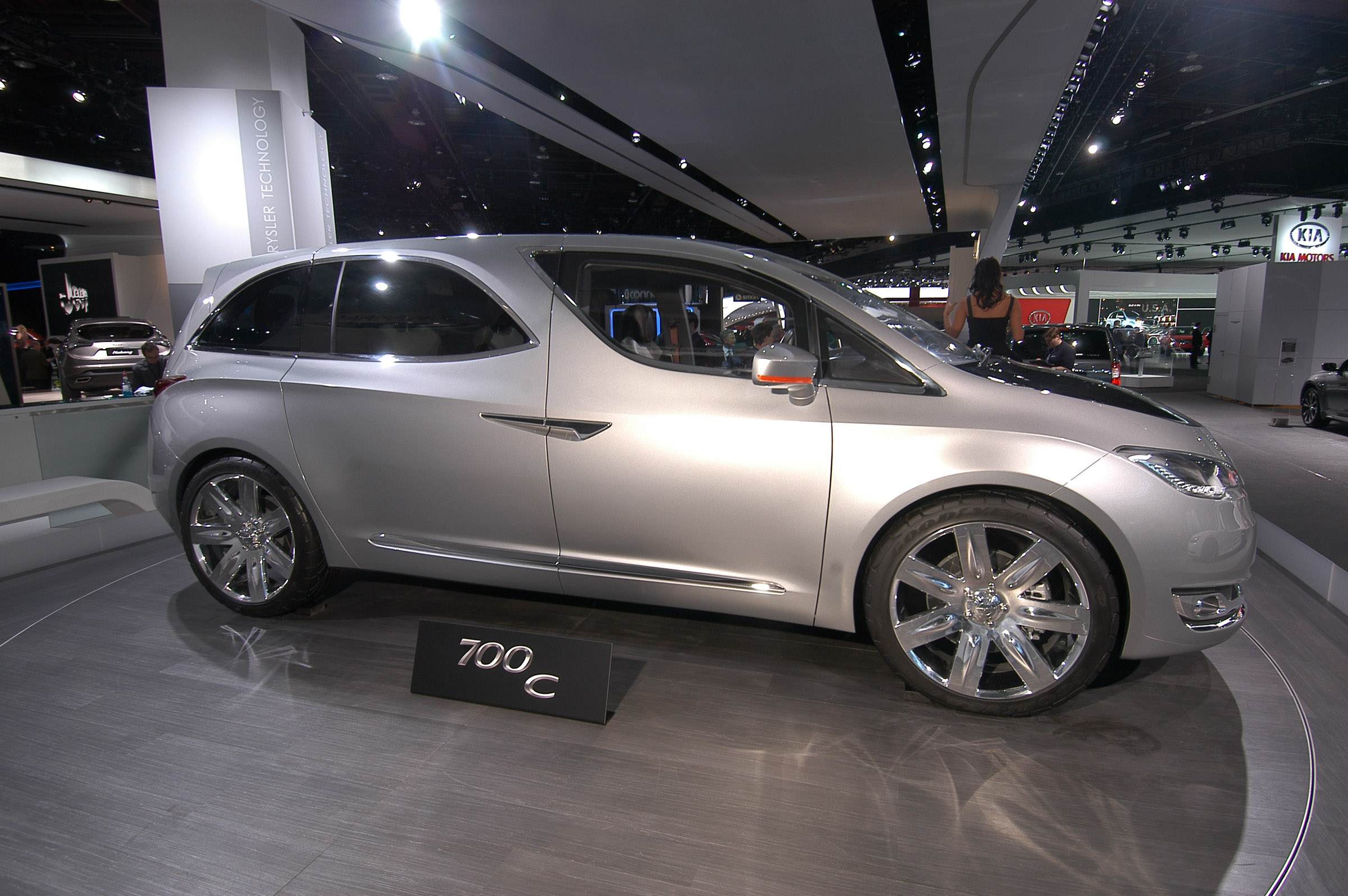 Chrysler 700C Concept Detroit