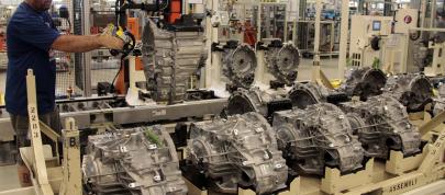 Chrysler 9-speed Transmission Factory (2014) - picture 4 of 12