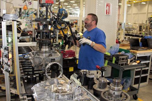 Chrysler 9-speed Transmission Factory (2014) - picture 8 of 12