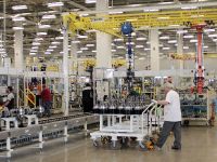 Chrysler 9-speed Transmission Factory (2014)