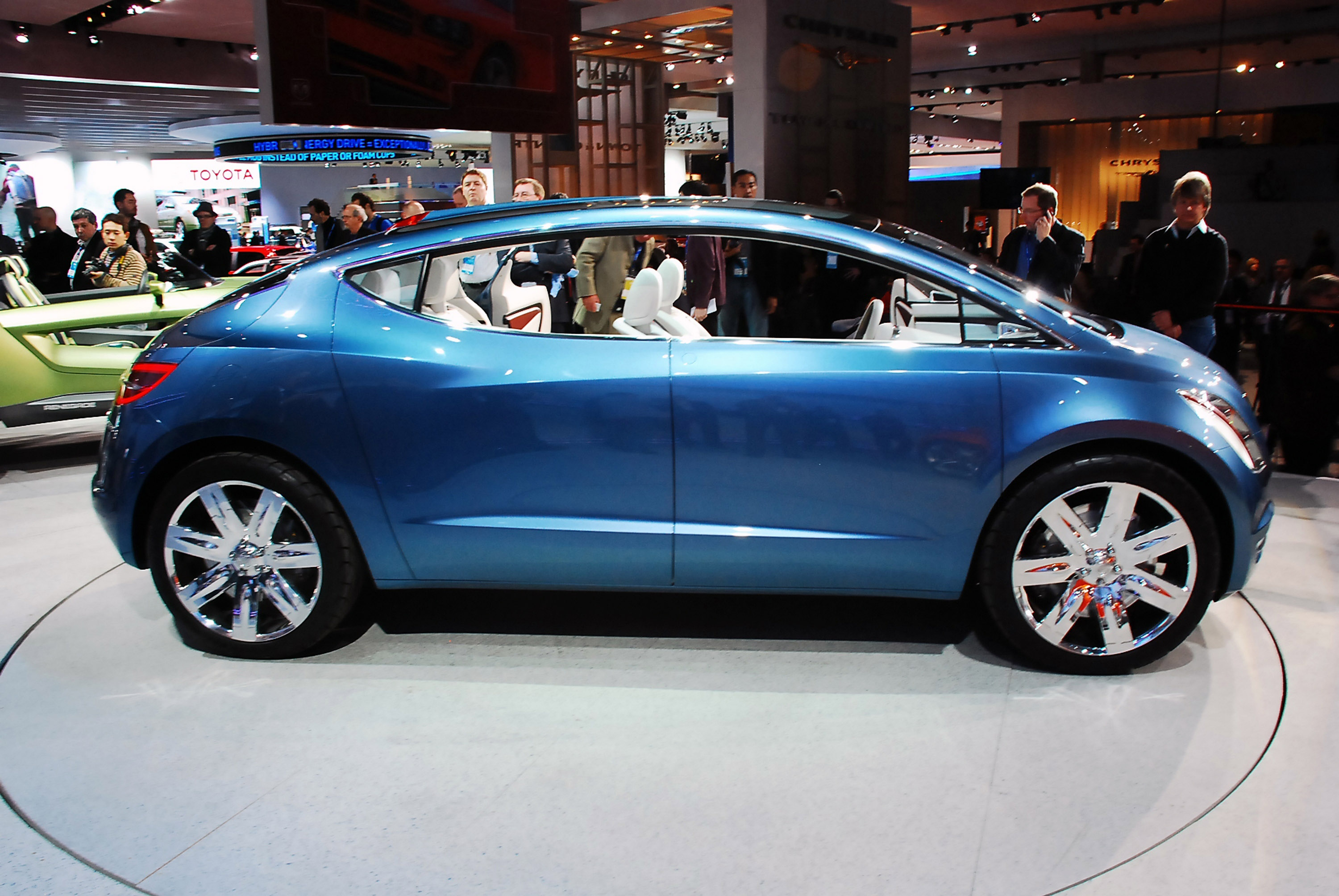 Chrysler ecoVoyager Concept Detroit