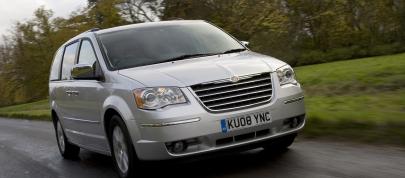 Chrysler Grand Voyager (2008) - picture 7 of 9