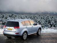 Citroen C-Crosser (2007) - picture 5 of 6