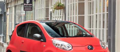 Citroen C1 Platinum (2013) - picture 4 of 14