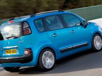 Citroen C3 Picasso (2008) - picture 8 of 28