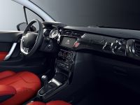 Citroen C3 Red Block (2011) - picture 5 of 6