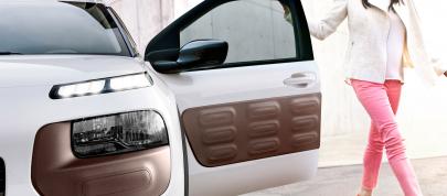 Citroen C4 Cactus (2014) - picture 15 of 27