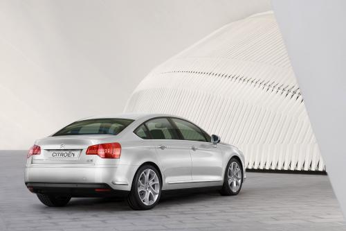 Citroen C5 (2008) - picture 1 of 14
