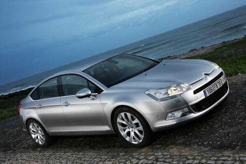 Citroen C5 (2008) - picture 8 of 14