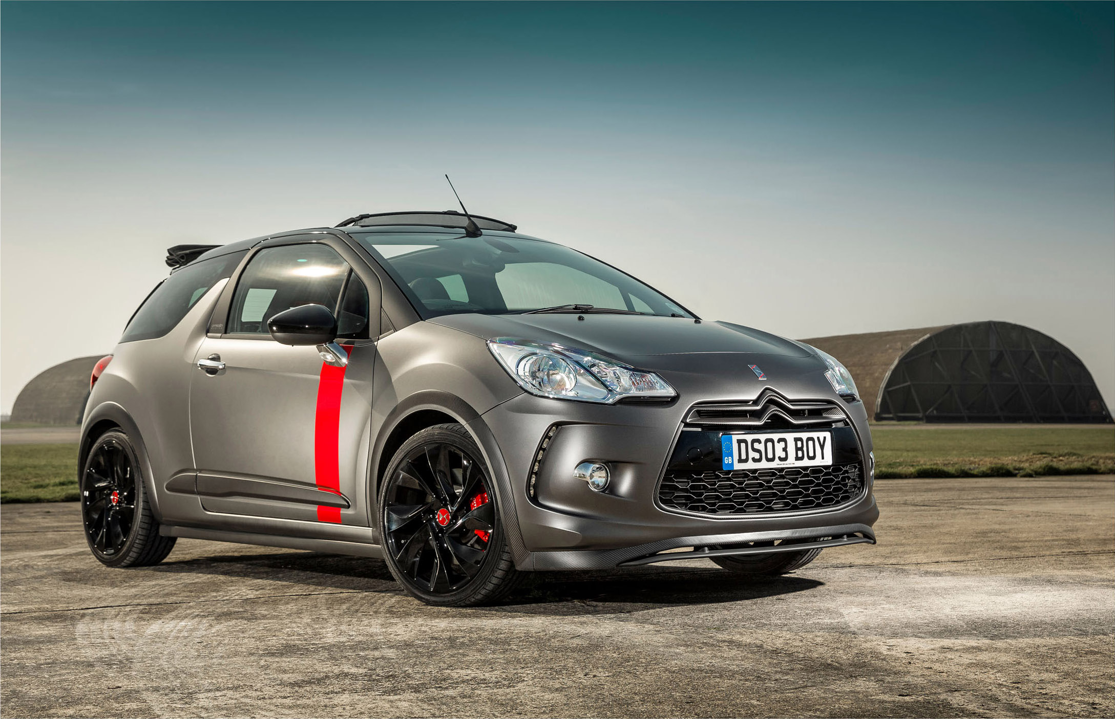 Citroen DS3 Cabrio Racing Ultra-Limited Edition