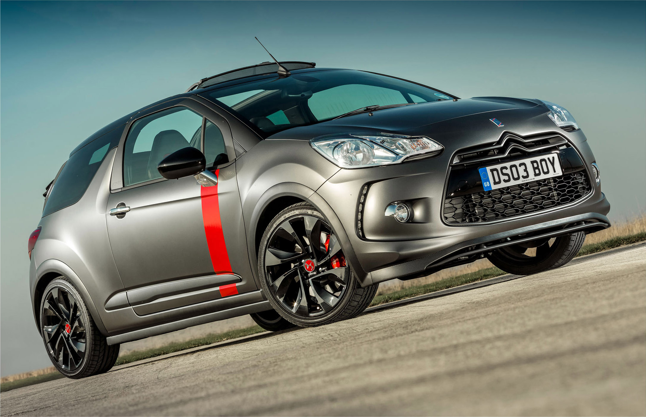 Citroen DS3 Cabrio Racing Ultra-Limited Edition