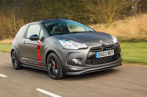 Citroen DS3 Cabrio Racing Ultra-Limited Edition (2014) - picture 9 of 24