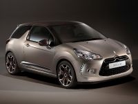 Citroen DS3 DS World Paris (2013) - picture 1 of 3