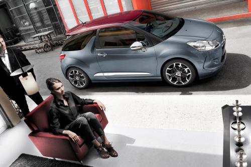 Citroen DS3 (2010) - picture 16 of 21