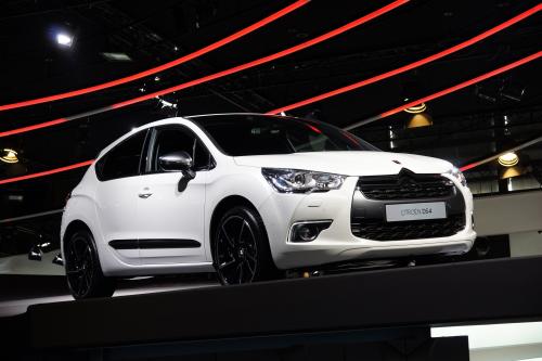 Citroen DS4 Paris (2010) - picture 1 of 3