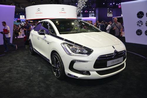 Citroen DS5 Paris (2012) - picture 1 of 5