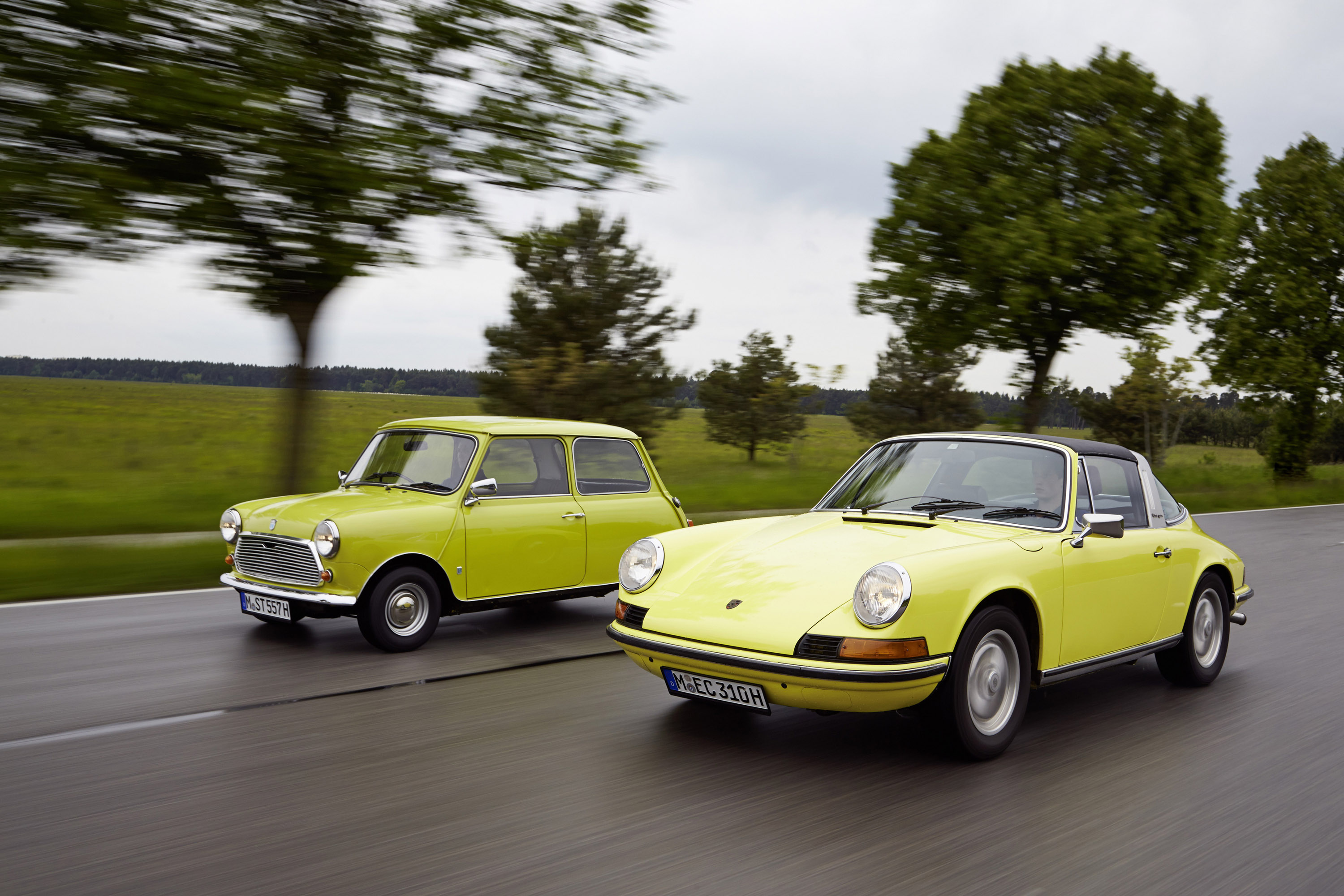 Classic MINI and Porsche 911