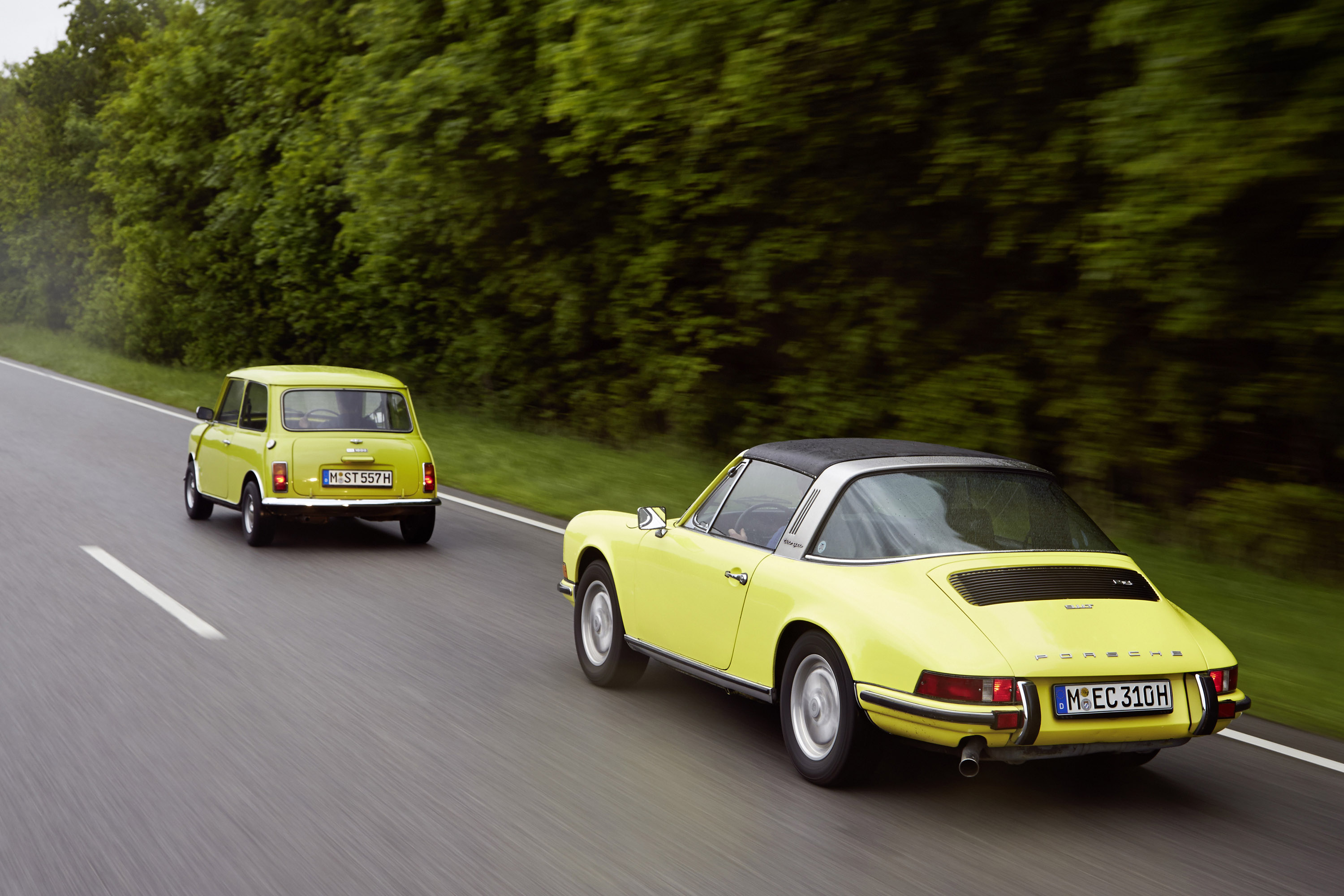 Classic MINI and Porsche 911