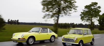 Classic MINI and Porsche 911 (2013) - picture 28 of 38