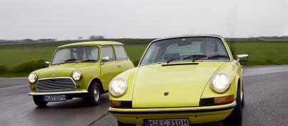 Classic MINI and Porsche 911 (2013) - picture 36 of 38
