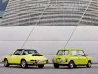 Classic MINI and Porsche 911 (2013) - picture 2 of 38