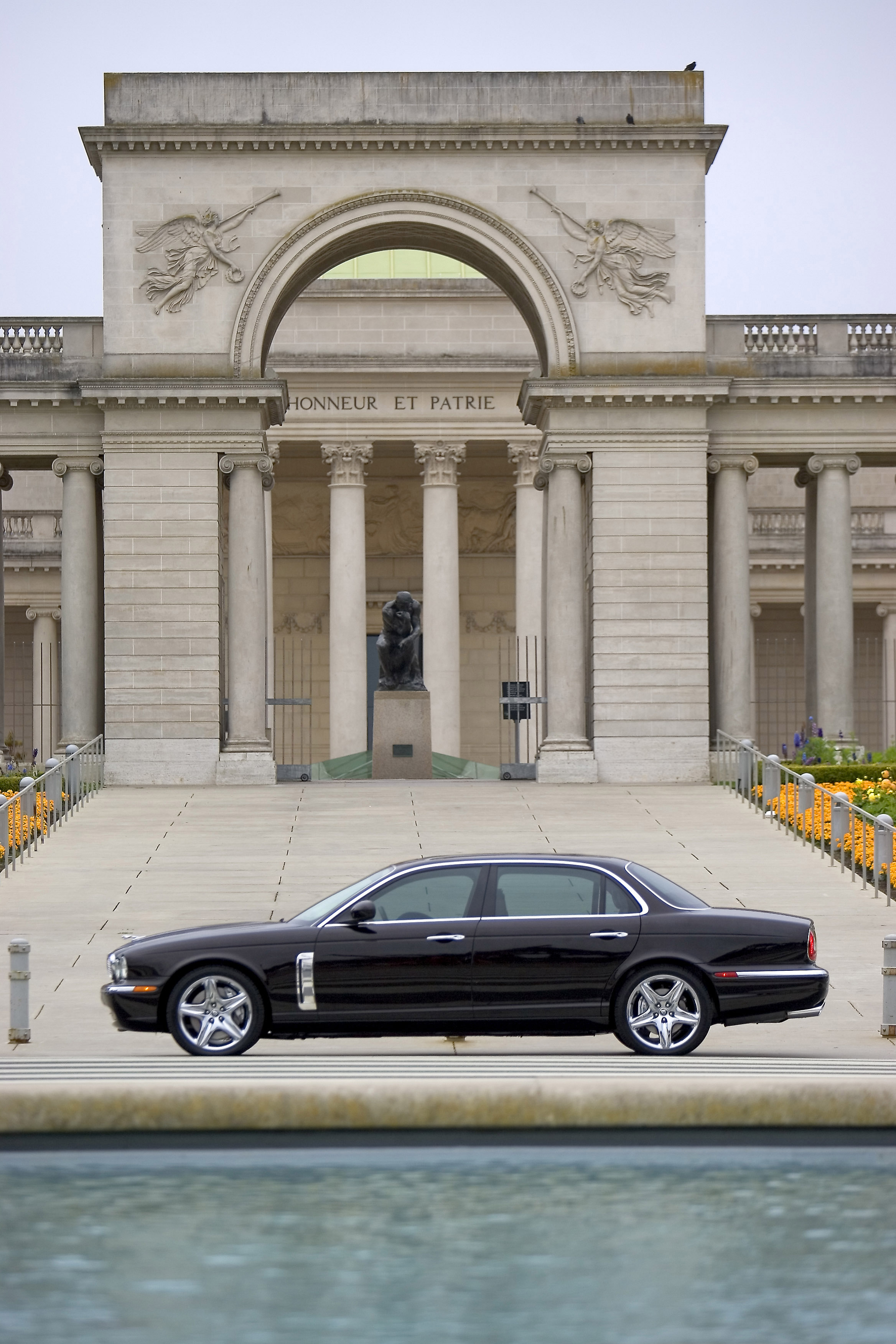 Jaguar Concept Eight