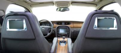 Jaguar Concept Eight (2004) - picture 23 of 36