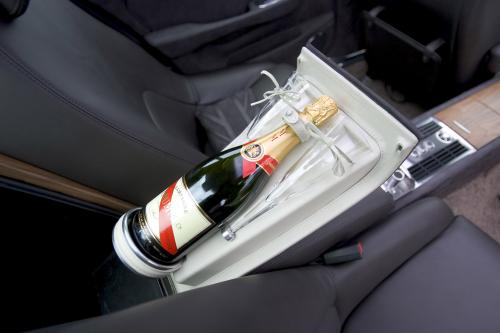 Jaguar Concept Eight (2004) - picture 16 of 36