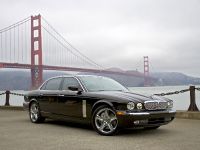 Jaguar Concept Eight (2004)