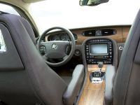 Jaguar Concept Eight (2004)