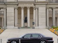 Jaguar Concept Eight (2004) - picture 22 of 36