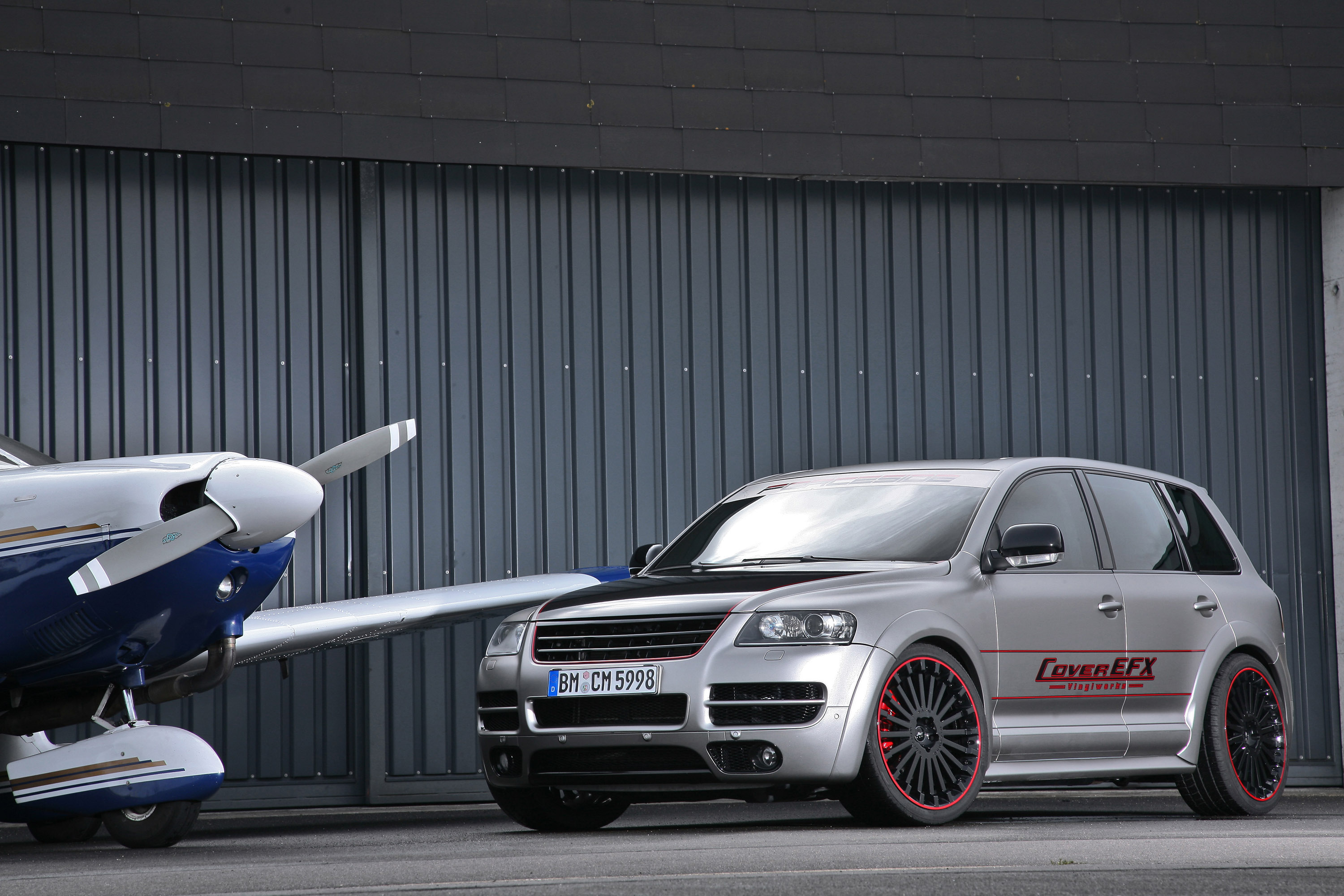 CoverEFX Volkswagen Touareg W12 Sport Edition