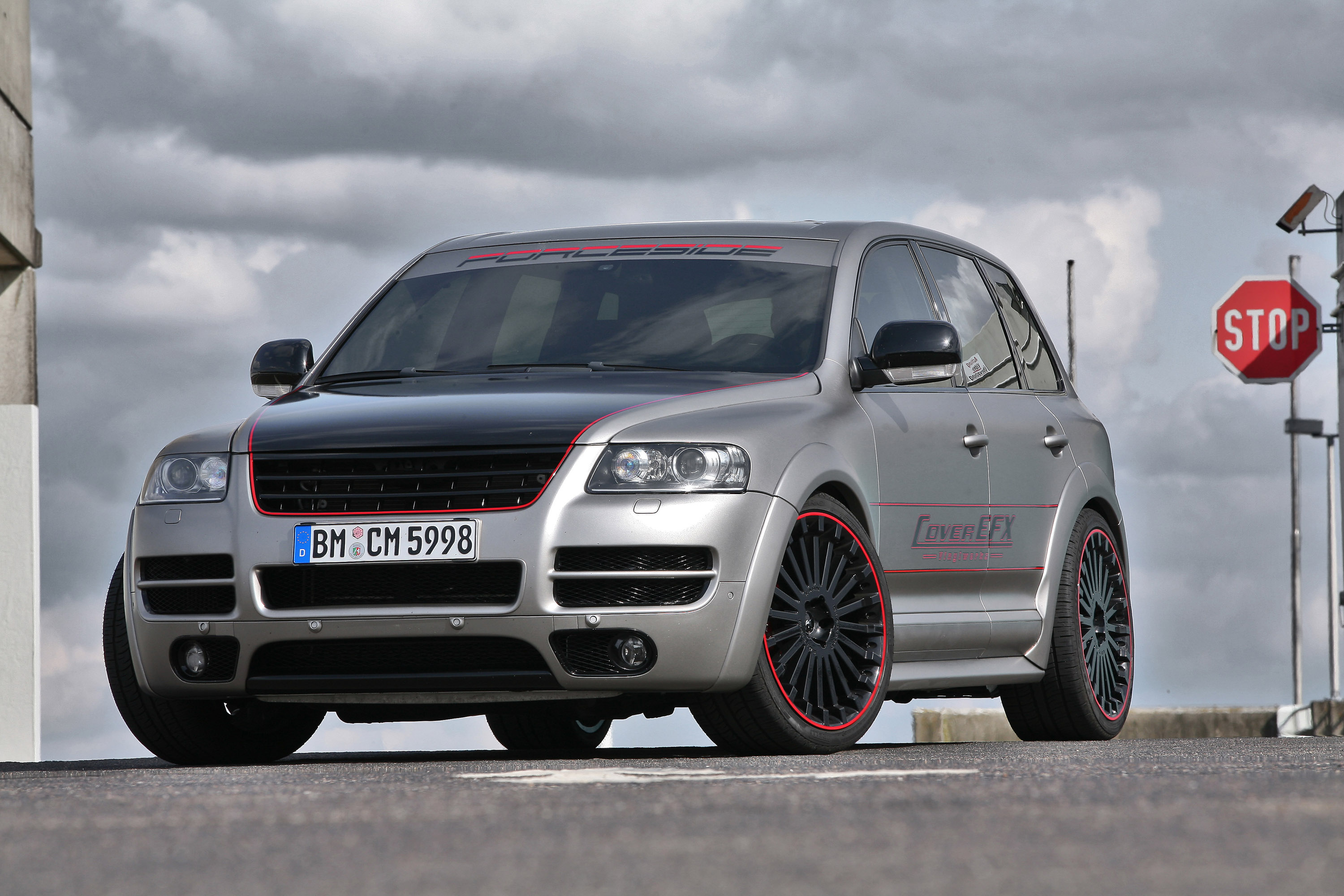 CoverEFX Volkswagen Touareg W12 Sport Edition