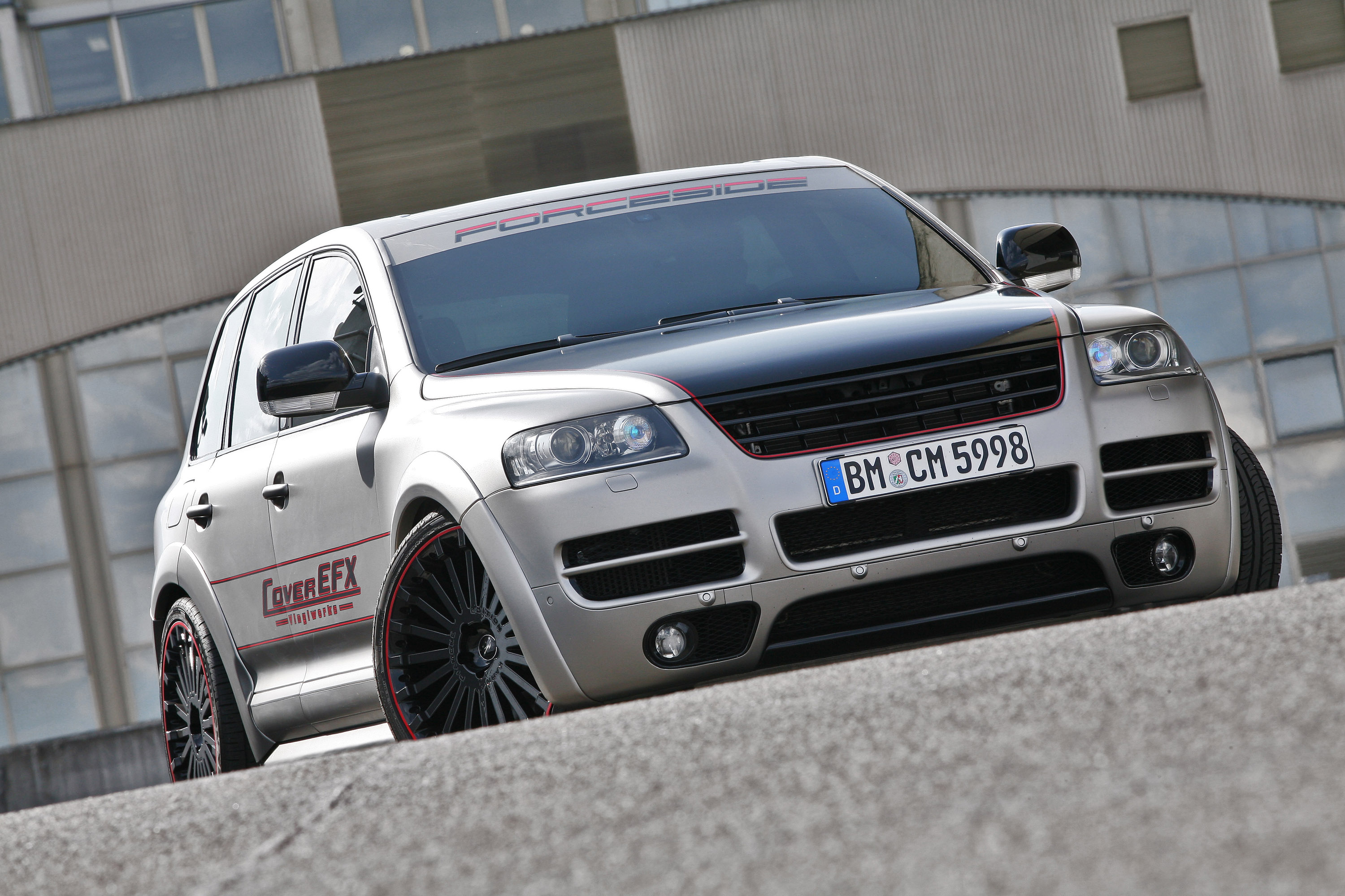 CoverEFX Volkswagen Touareg W12 Sport Edition