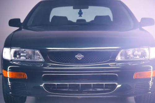 Craigslist  Nissan Maxima (1996) - picture 1 of 7