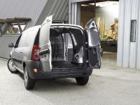 Dacia Logan Van (2007) - picture 5 of 5